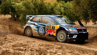 OGIER AVANZA Y ACARICIA EL TÍTULO