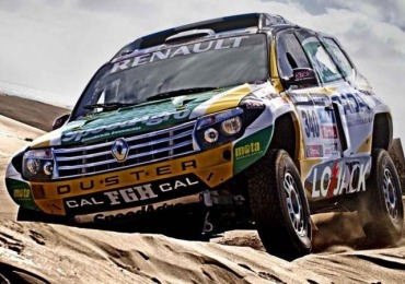 LAS RENAULT DUSTER SIGUEN APUNTANDO BIEN ALTO