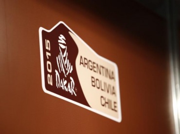 VAMOS POR OTRA
