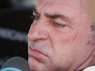 ADIÓS DICE SAINZ