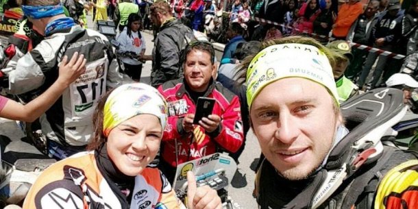 Aqui la española Laia Sanz feliz al llegar a La Paz