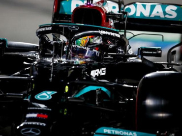 HAMILTON GANÓ Y SE PONE A 8 PUNTOS DE VERSTAPPEN