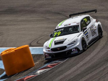 EN EL WTCR LA VICTORIA FUE DE ROB HUFF