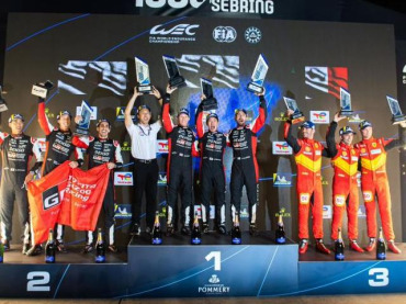 PECHITO LÓPEZ FESTEJÓ EN LAS 1000 MILLAS DE SEBRING