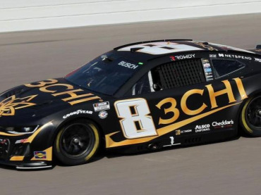 POLE DE KYLE BUSCH EN MADISON