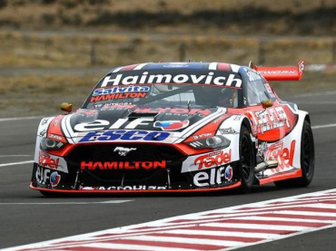 HISTÓRICA POLE DE MARIANO WERNER AL MANDO DEL FORD MUSTANG 