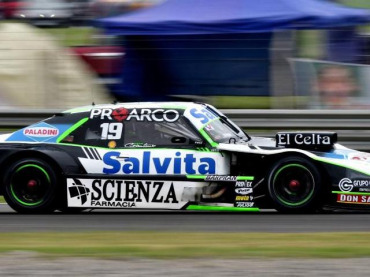 CIANTINI SIGUE POR LA ONDA VELOZ Y SE QUEDÓ CON LA POLE EN TERMAS