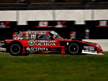 BENJAMÍN OCHOA LOGRÓ SU PRIMERA VICTORIA EN EL TC MOURAS 