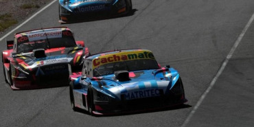 TRIUNFO DE GABRIEL GANDULIA EN EL TC PISTA