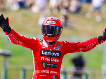 MÁRQUEZ Y DUCATI: DE FESTEJO EN FESTEJO 