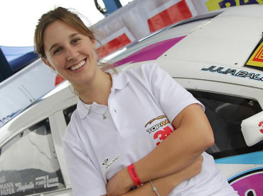 JULIA BALLARIO: SI VERSTAPPEN GANA, LOS MATA PSICOLOGICAMENTE